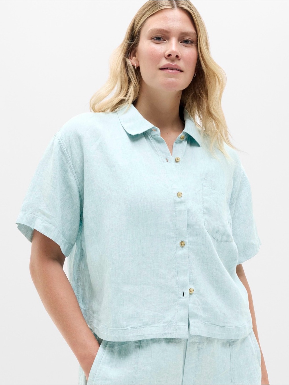 NWT Athleta XL retreat linen short sleeve shirt